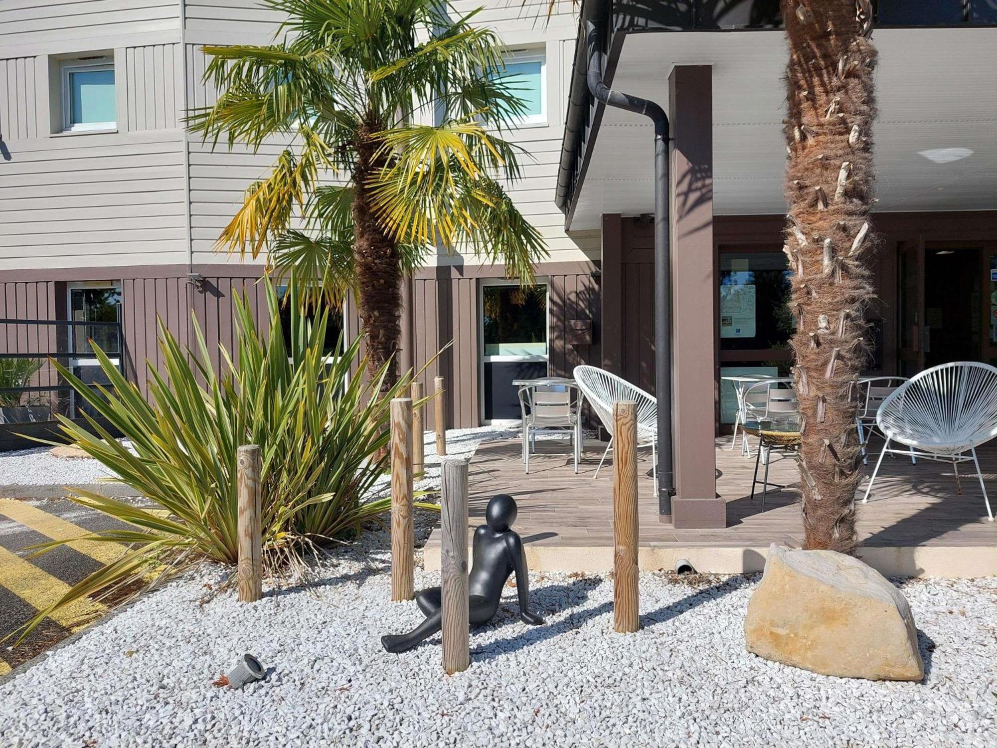 Hotel Ibis Budget Deauville แซ็ง-ตาร์โนลต์ ภายนอก รูปภาพ